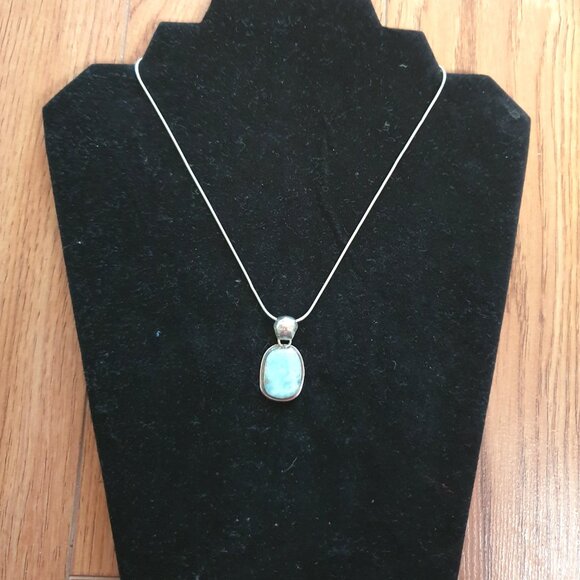 Elegant Vintage Italian 925 Sterling Silver Blue Larimar Pendant Necklace - Picture 14 of 14